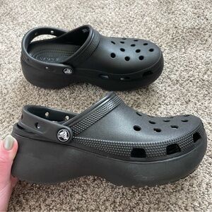 CROCS chunky platform